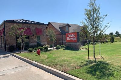 Property at 27580 - Yukon / N Cemetery Rd