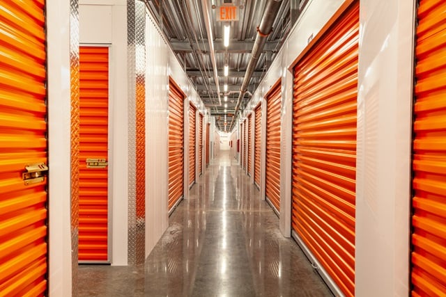 20×10 Self Storage Unit in Lombard, IL 880 E Roosevelt Rd Lombard, Illinois 2