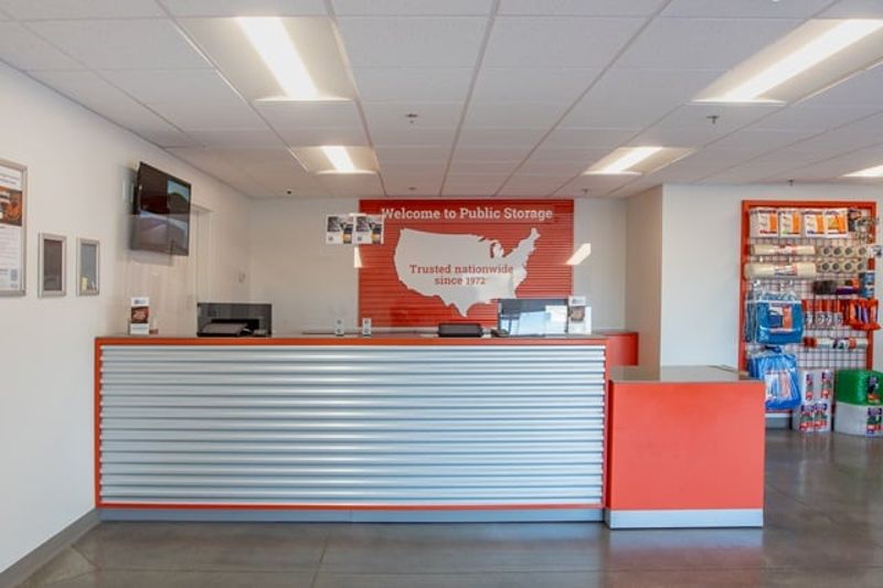 Property 5801 image number 2