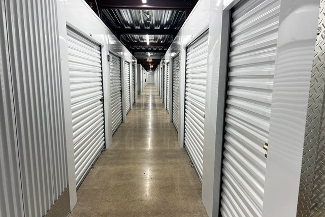 Public Storage in Burbank, IL  8320 S Cicero Ave 2