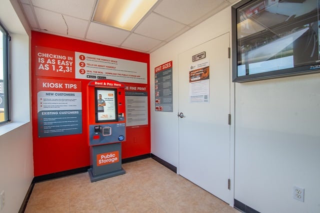 Property 5815 image number 2