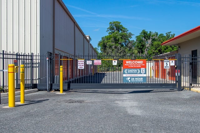 Public Storage  2520 NE Jacksonville Rd in Ocala, FL