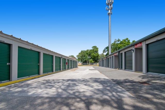 20×10 Self Storage Unit in Ocala, FL 6785 SW Highway 200 Ocala, Florida 2