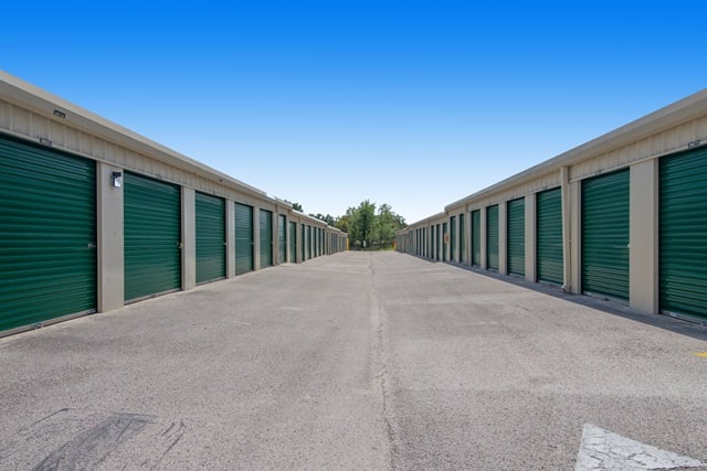 20×10 Self Storage Unit in Ocala, FL 188 SE Highway 484 Ocala, Florida 2