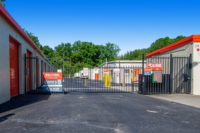 Property 5826 image number 2