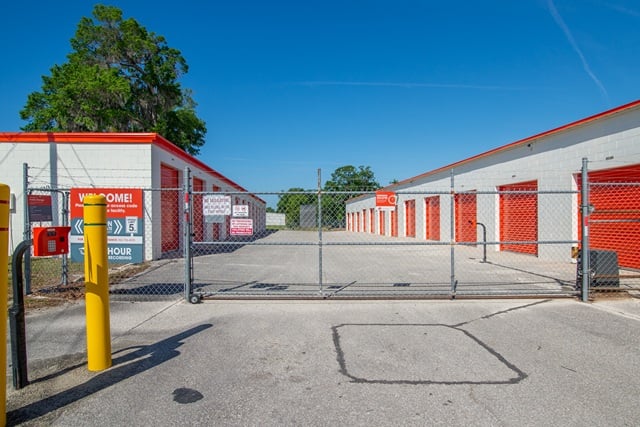 20×12 Self Storage Unit in Ocala, FL 961 NE 16th St Ocala, Florida 3