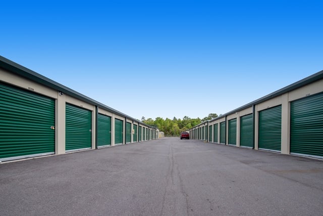 20×10 Self Storage Unit in Ocala, FL 8976 SW Highway 200 Ocala, Florida 2