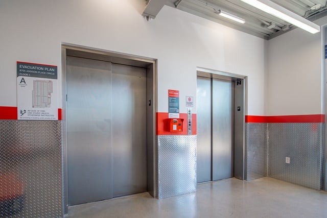 Property 5833 image number 3