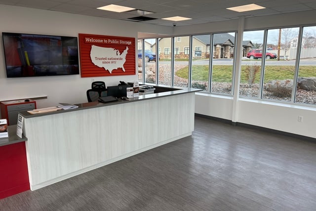 Property 5834 image number 2