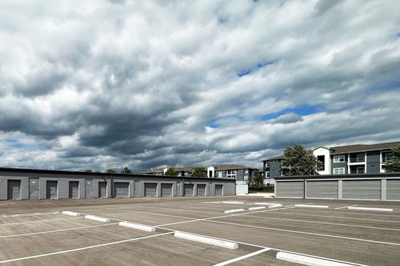 Property 5848 image number 1