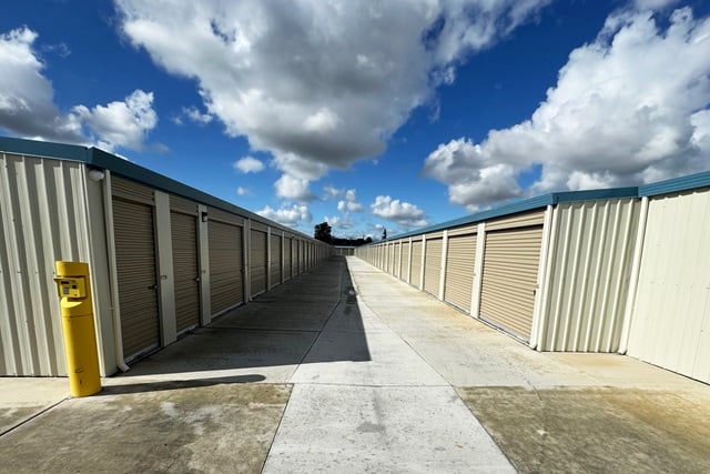 Roseville, CA, SelfStorage Units Near 8040 Brady Lane Public Storage®