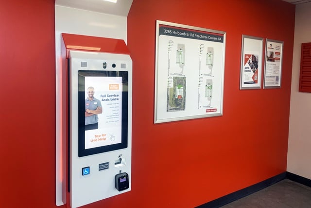 Property 586 image number 2