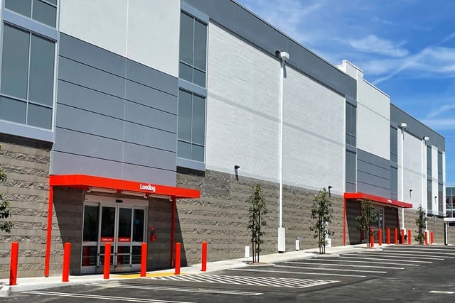 Self Storage Unit in North Hollywood, CA North Hollywood, CA 3