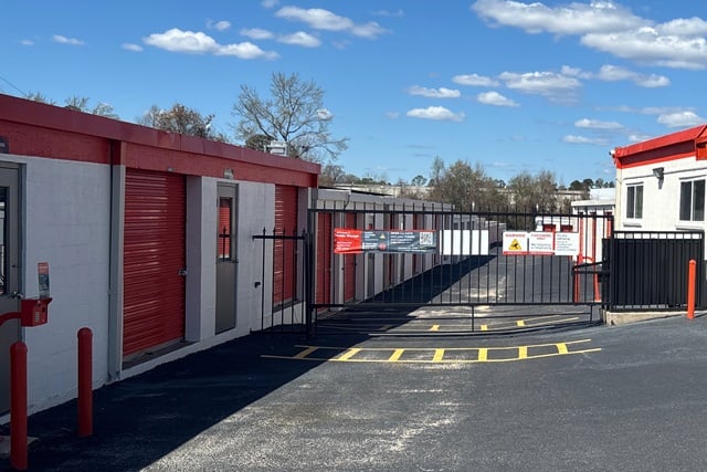 Public Storage  1648 Airport Blvd in Cayce, SC