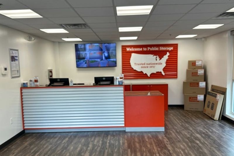 Property 5881 image number 2