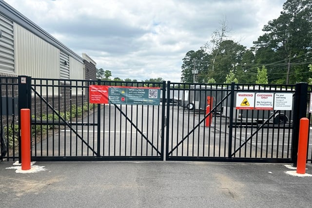 Public Storage  4330 Highway 90 in Conway, SC