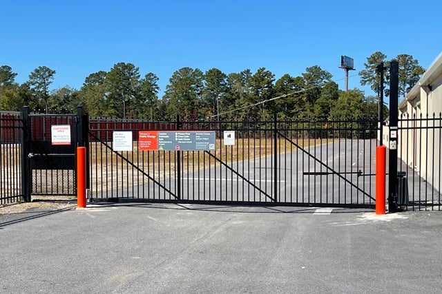 50×15 Public Storage: Self Storage Unit in Florence, SC 3438 Pine Needles Rd Florence, South Carolina 3