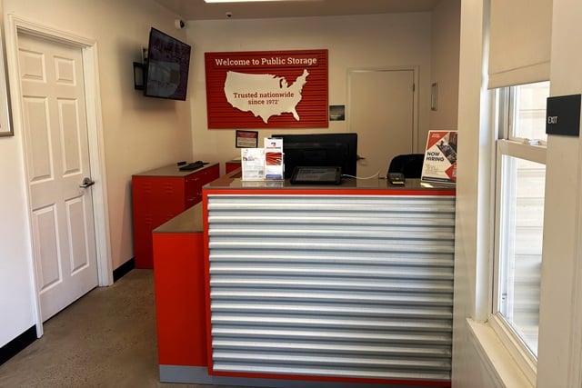 Property 589 image number 2