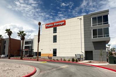 Property at 77680 - Las Vegas/W Flamingo Rd - 215