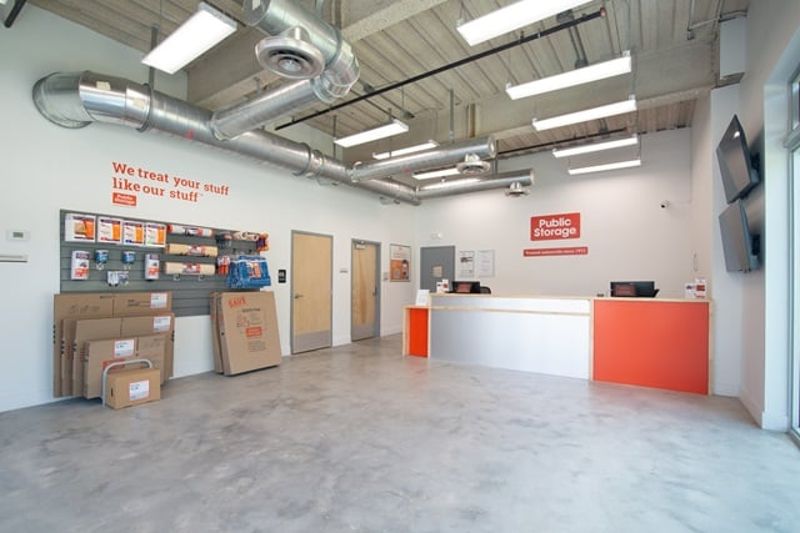 Property 5896 image number 2