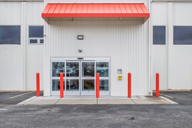 Public Storage  248 N Randall Rd in St Charles, IL