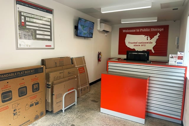 Property 591 image number 2