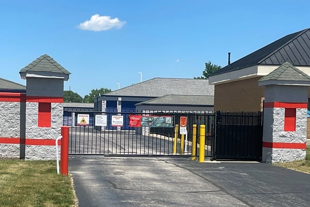 Property 5912 image number 3