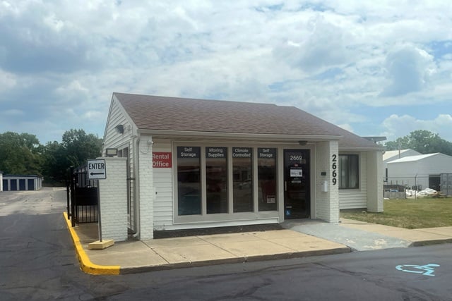 20 x 10 Public Storage: Self Storage Unit in Lafayette, Indiana