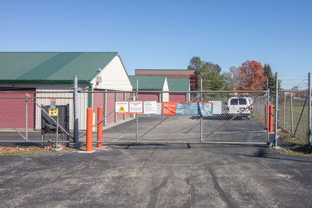 Public Storage  4628 Northwestern Dr in Zionsville, IN