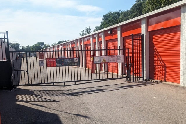 Public Storage  251 5th St NW in St Paul, MN