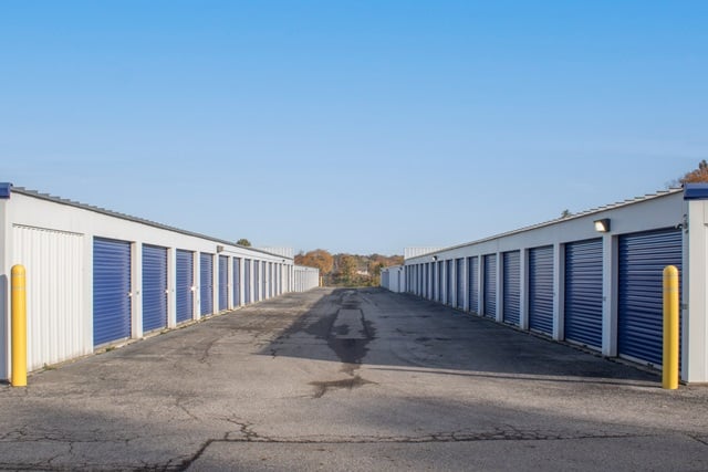 14×10 Public Storage: Parking Lot in Gahanna, OH 841 Taylor Station Rd Gahanna, Ohio 2