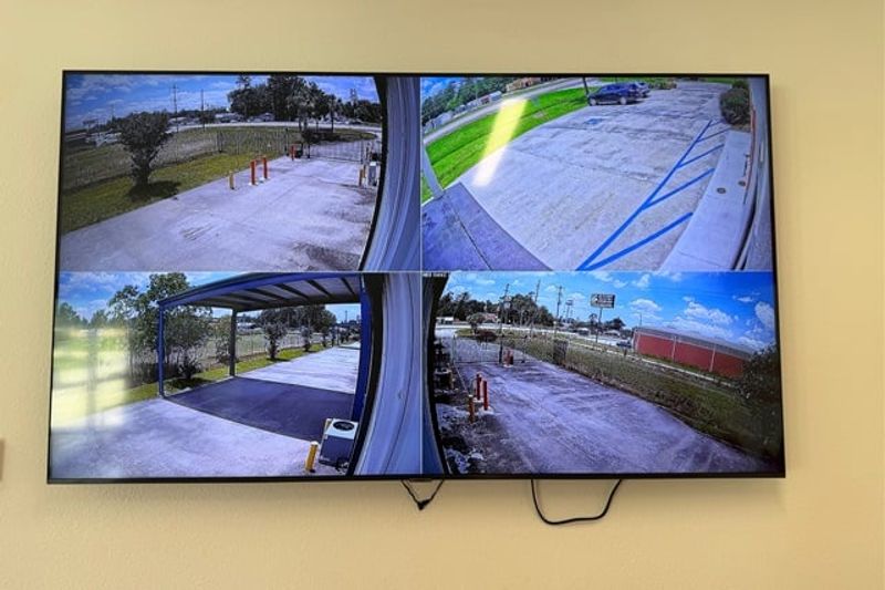 Property 5942 image number 3