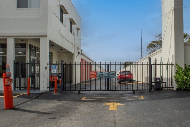 Public Storage  5503 N Australian Ave in Riviera Beach, FL