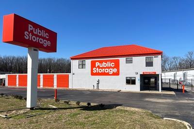 Public Storage