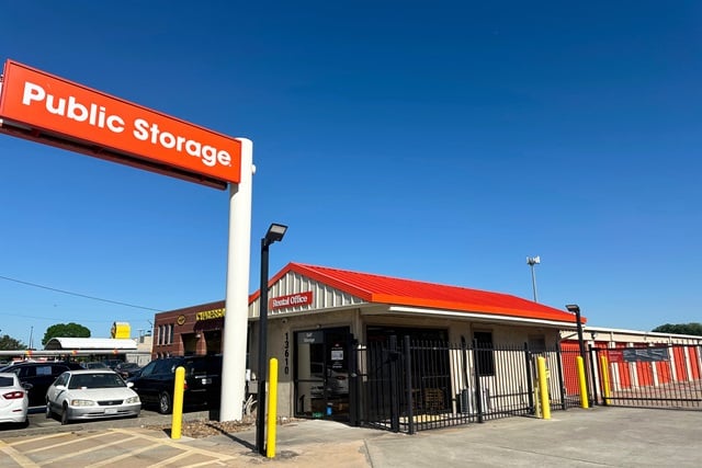 Best Rated Self Storage Units near Cypress TX Public Storage