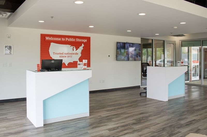 Property 5976 image number 2