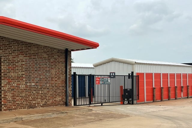 Property 5998 image number 2