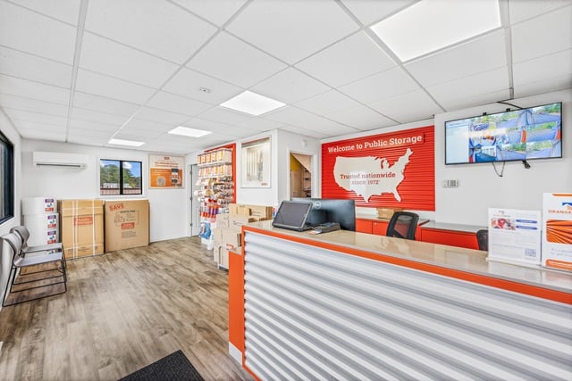 Property 6005 image number 2