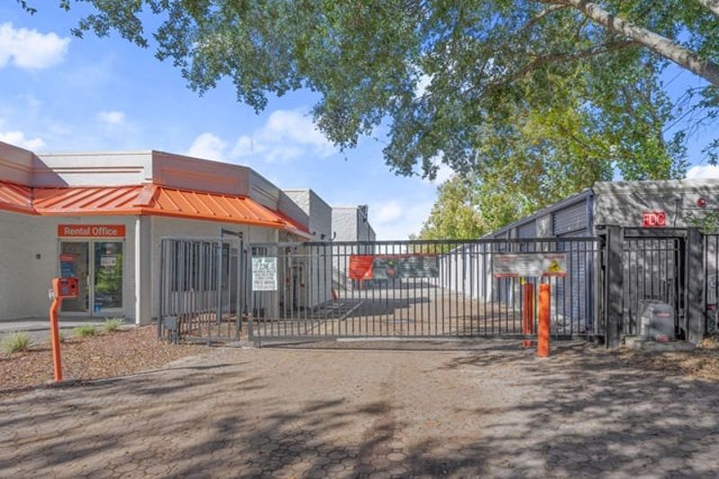 Property 6017 image number 3