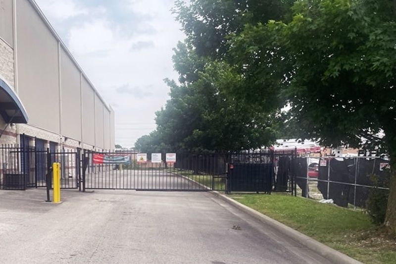 Property 6030 image number 3