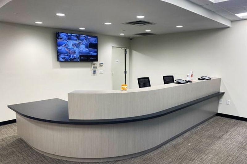 Property 6062 image number 2