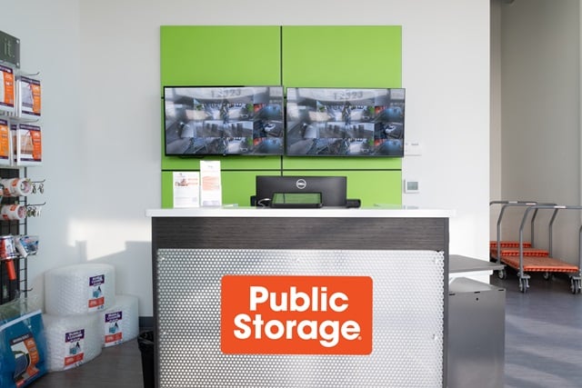 Public Storage in Portland, OR  12323 SE Division St 3