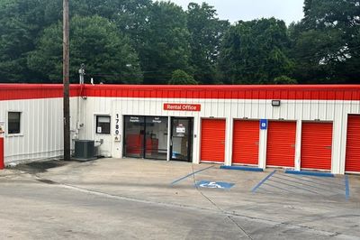 Property at 24210 - Marietta/S.Cobb Dr -Austell Rd           image number 0