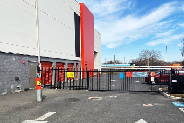 Property 6090 image number 3