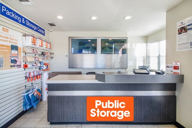 Property 6100 image number 2