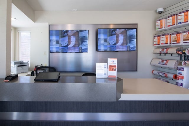 Property 6104 image number 2