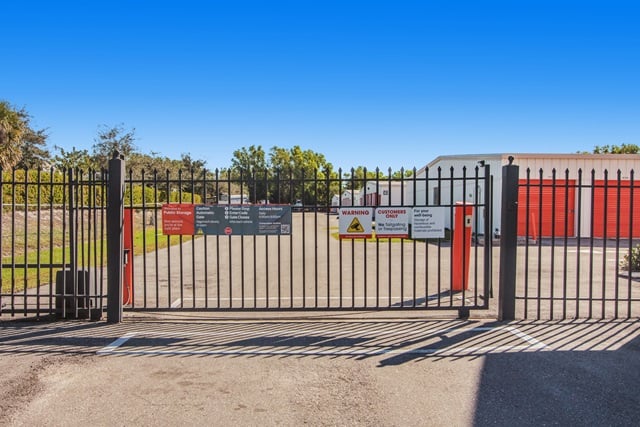 Property 613 image number 3