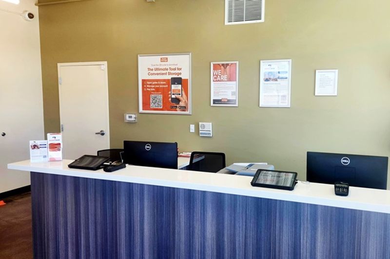 Property 6136 image number 2