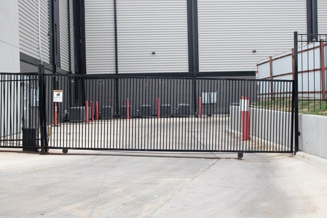 Property 6151 image number 3