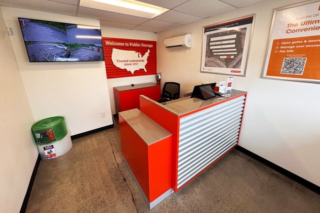 Property 617 image number 2